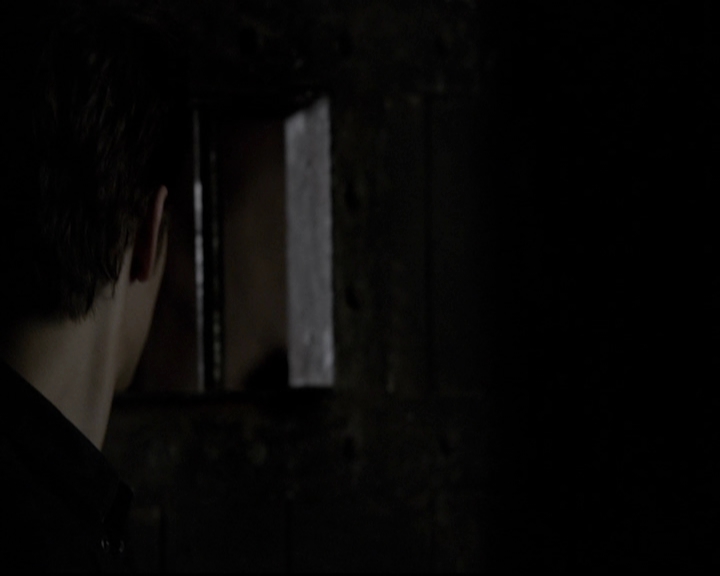 VampireDiariesWorld-dot-org_5x07DeathAndTheMaiden0426.jpg