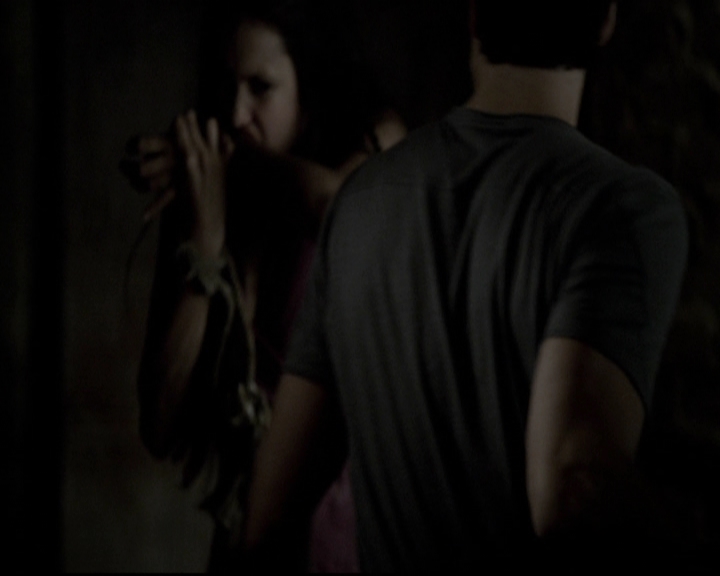 VampireDiariesWorld-dot-org_5x07DeathAndTheMaiden0430.jpg