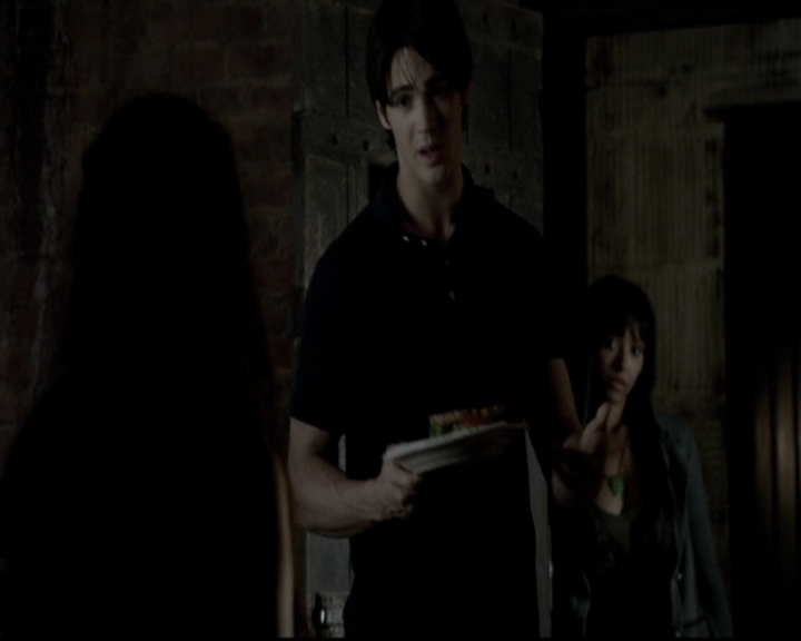 VampireDiariesWorld-dot-org_5x07DeathAndTheMaiden0809.jpg