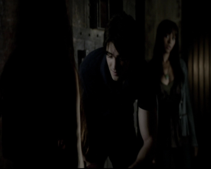 VampireDiariesWorld-dot-org_5x07DeathAndTheMaiden0816.jpg