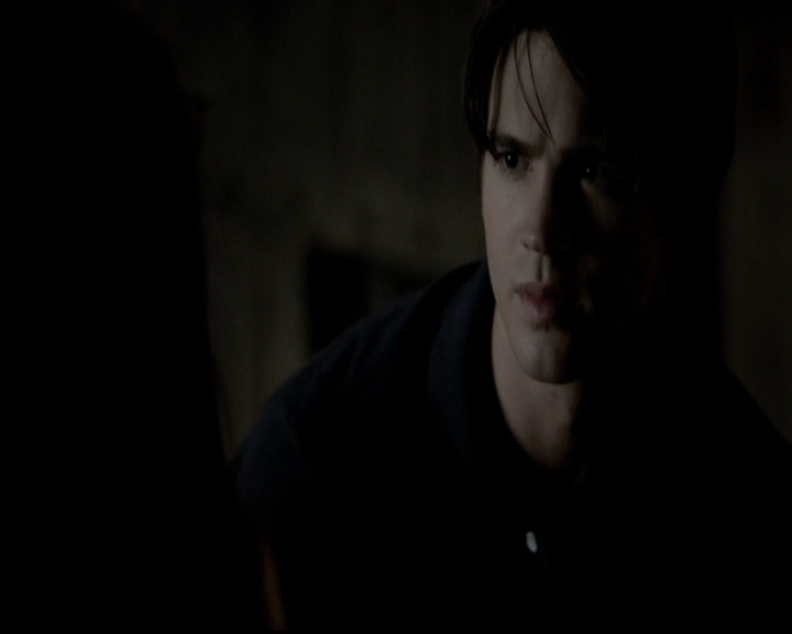 VampireDiariesWorld-dot-org_5x07DeathAndTheMaiden0820.jpg