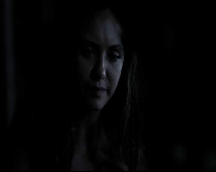 VampireDiariesWorld-dot-org_5x07DeathAndTheMaiden1803.jpg