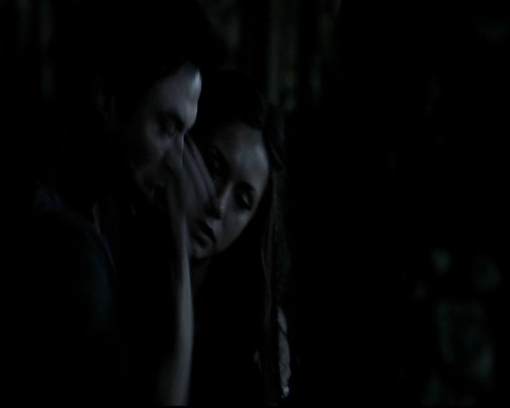 VampireDiariesWorld-dot-org_5x07DeathAndTheMaiden1819.jpg