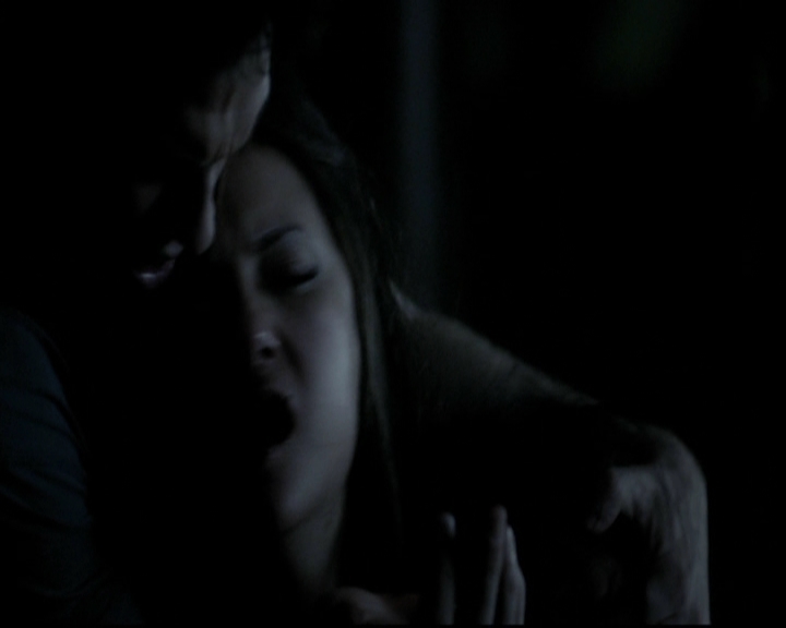 VampireDiariesWorld-dot-org_5x07DeathAndTheMaiden1825.jpg