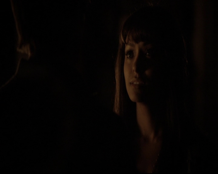 VampireDiariesWorld-dot-org_5x07DeathAndTheMaiden1892.jpg