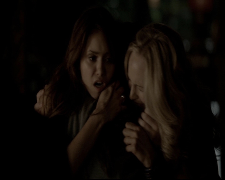 VampireDiariesWorld-dot-org_5x07DeathAndTheMaiden1933.jpg