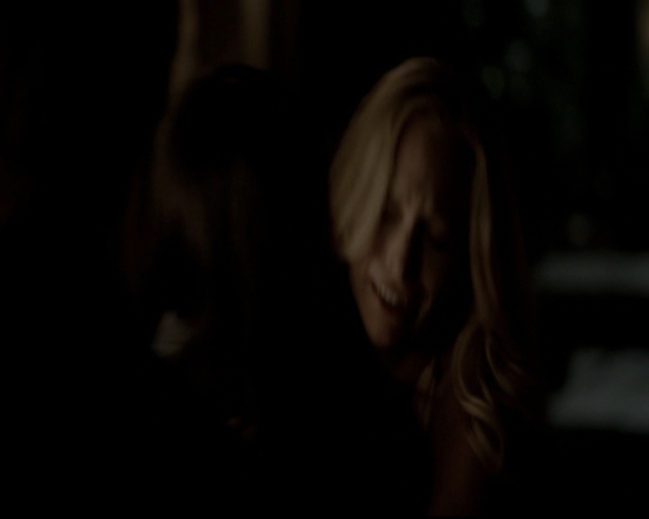 VampireDiariesWorld-dot-org_5x07DeathAndTheMaiden1944.jpg