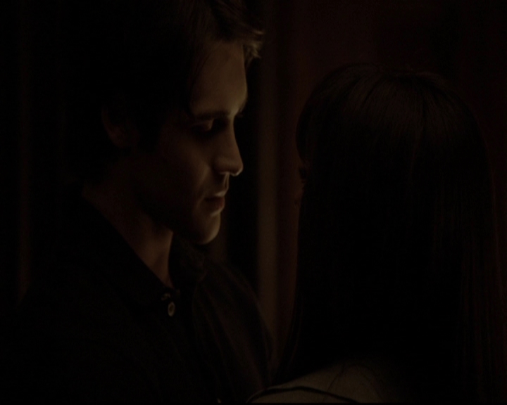 VampireDiariesWorld-dot-org_5x07DeathAndTheMaiden1978.jpg