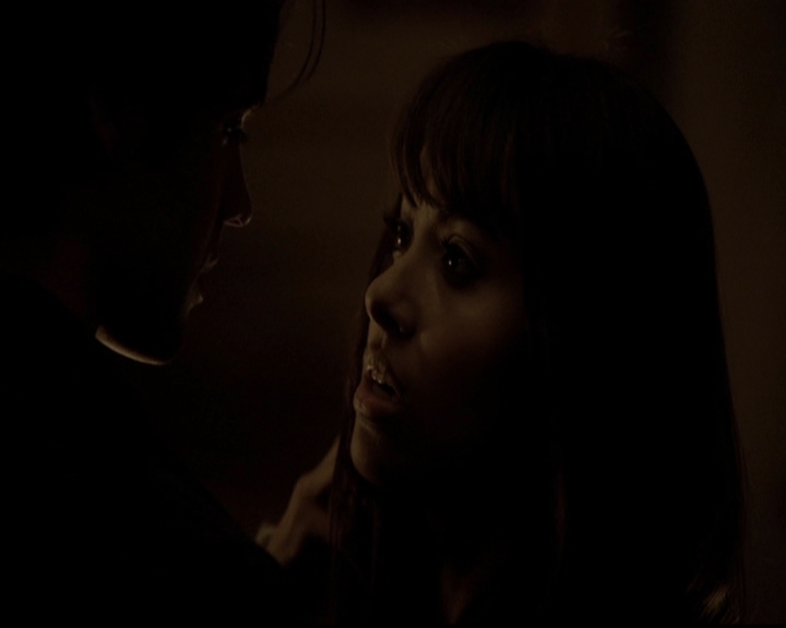 VampireDiariesWorld-dot-org_5x07DeathAndTheMaiden1984.jpg