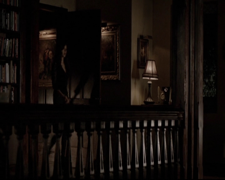 VampireDiariesWorld-dot-org_5x07DeathAndTheMaiden1992.jpg