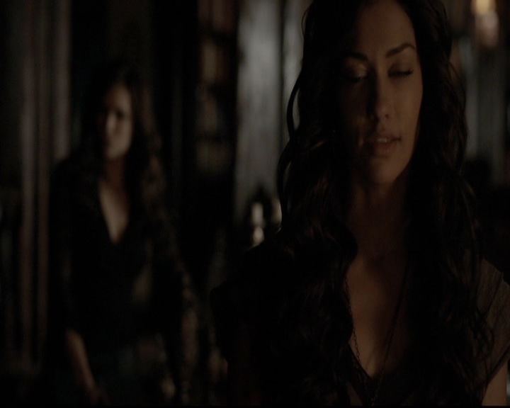 VampireDiariesWorld-dot-org_5x07DeathAndTheMaiden2014.jpg