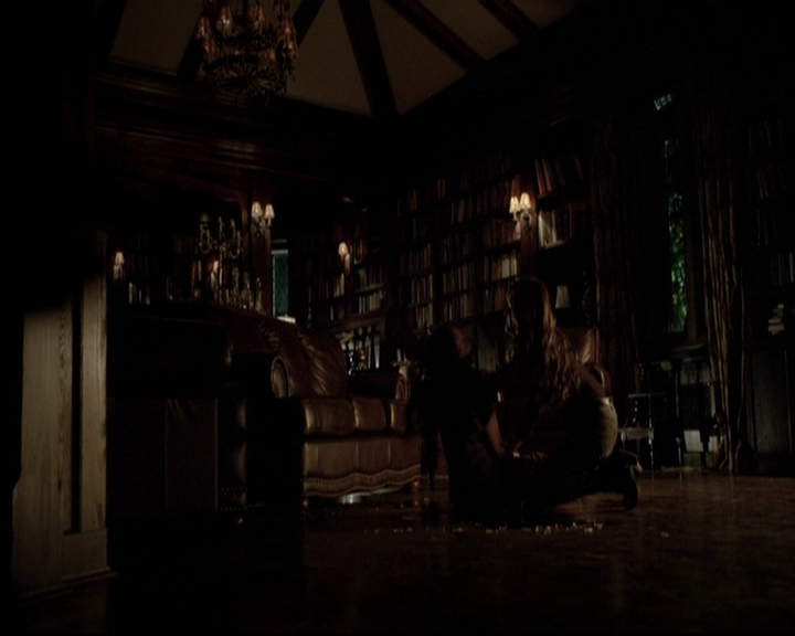 VampireDiariesWorld-dot-org_5x07DeathAndTheMaiden2050.jpg