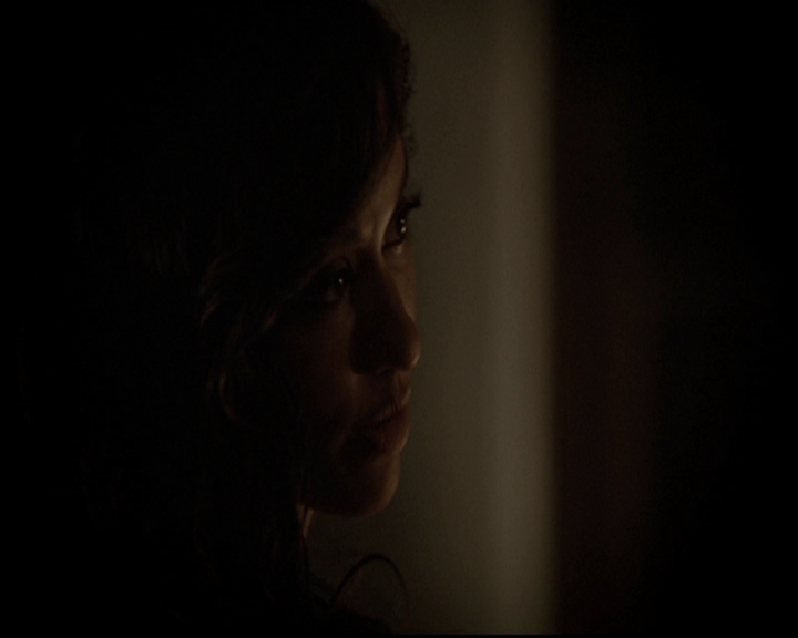 VampireDiariesWorld-dot-org_5x07DeathAndTheMaiden2067.jpg