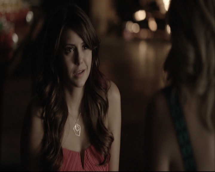 VampireDiariesWorld-dot-org_5x08DeadManOnCampus-deletedscene0048.jpg