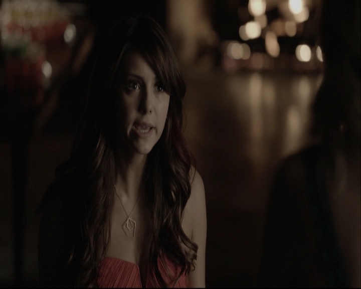 VampireDiariesWorld-dot-org_5x08DeadManOnCampus-deletedscene0053.jpg