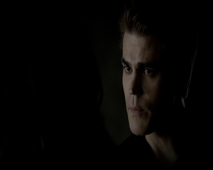 VampireDiariesWorld-dot-org_5x08DeadManOnCampus0010.jpg