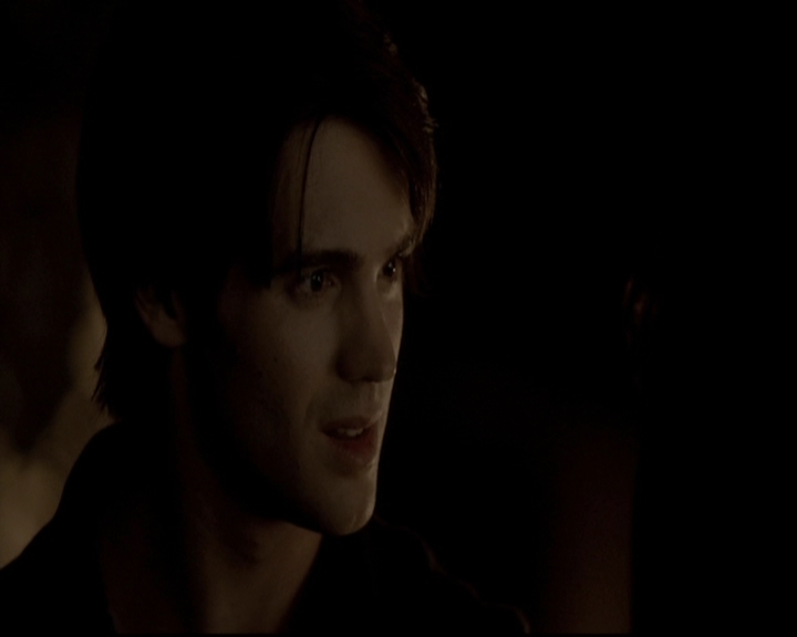 VampireDiariesWorld-dot-org_5x08DeadManOnCampus0020.jpg