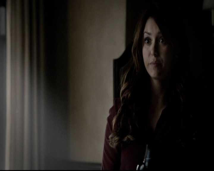 VampireDiariesWorld-dot-org_5x08DeadManOnCampus0165.jpg