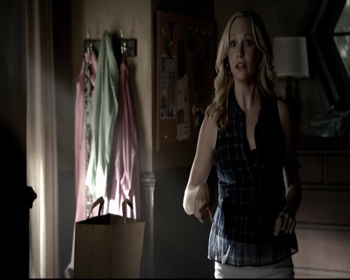 VampireDiariesWorld-dot-org_5x08DeadManOnCampus0167.jpg