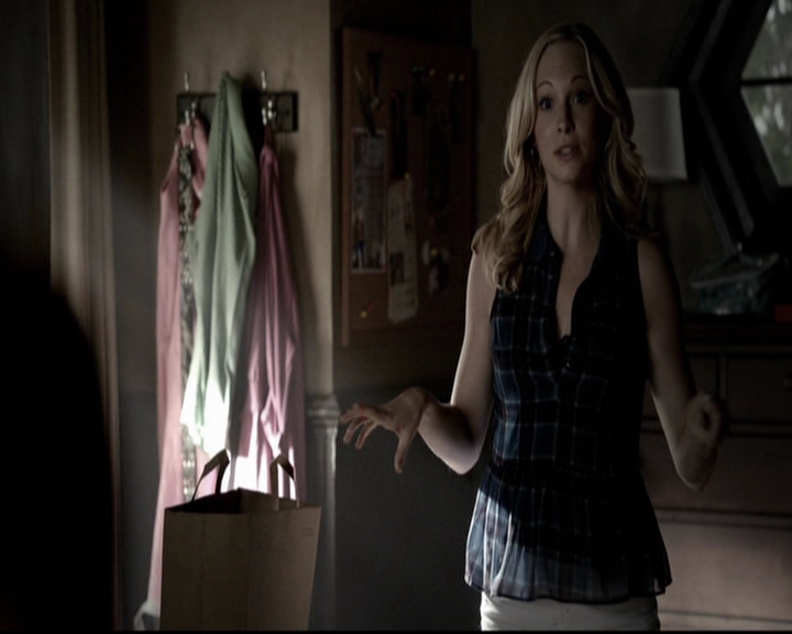 VampireDiariesWorld-dot-org_5x08DeadManOnCampus0168.jpg