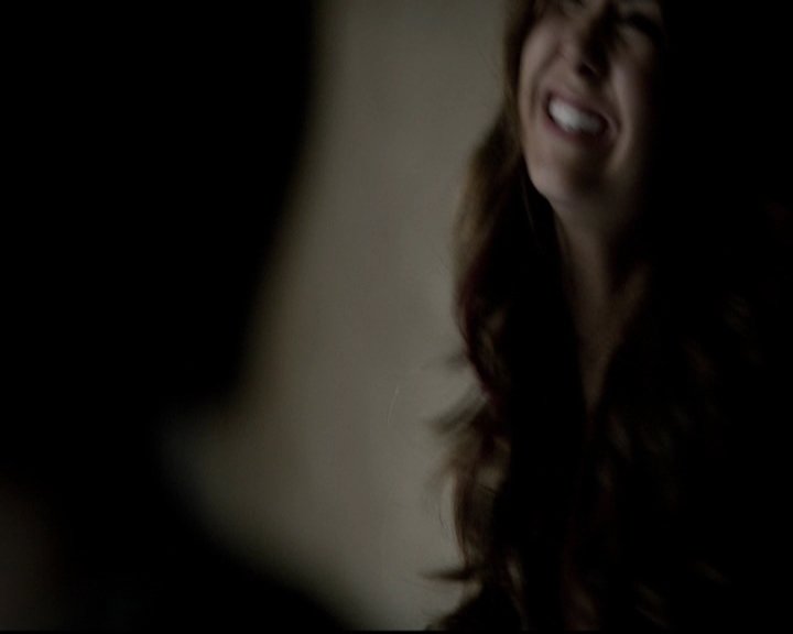 VampireDiariesWorld-dot-org_5x08DeadManOnCampus0169.jpg