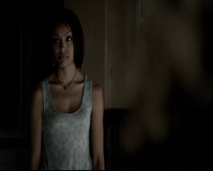 VampireDiariesWorld-dot-org_5x08DeadManOnCampus0177.jpg