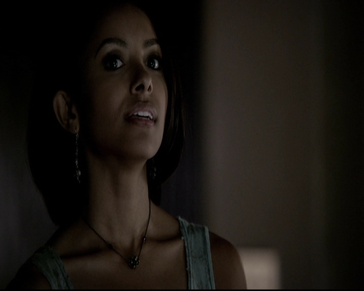 VampireDiariesWorld-dot-org_5x08DeadManOnCampus0197.jpg