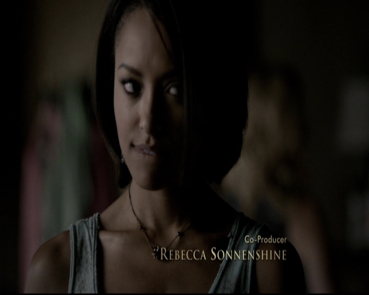 VampireDiariesWorld-dot-org_5x08DeadManOnCampus0245.jpg