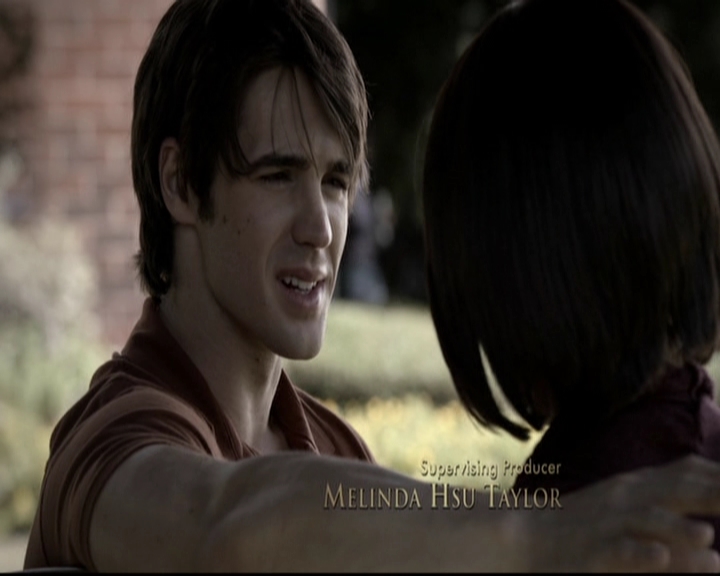 VampireDiariesWorld-dot-org_5x08DeadManOnCampus0257.jpg