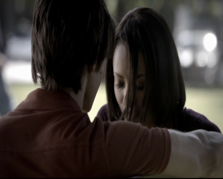 VampireDiariesWorld-dot-org_5x08DeadManOnCampus0258.jpg