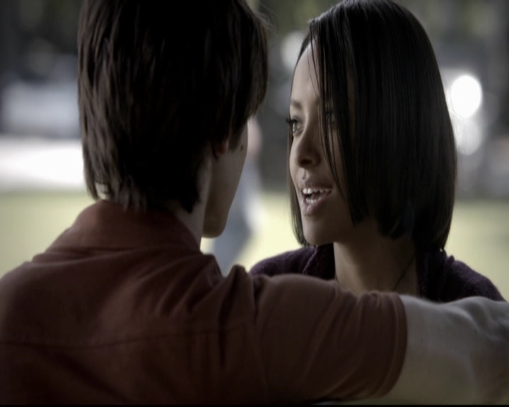 VampireDiariesWorld-dot-org_5x08DeadManOnCampus0259.jpg