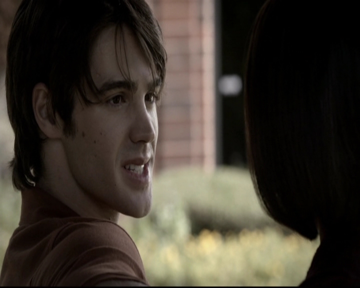 VampireDiariesWorld-dot-org_5x08DeadManOnCampus0275.jpg