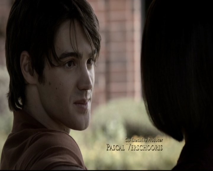 VampireDiariesWorld-dot-org_5x08DeadManOnCampus0276.jpg