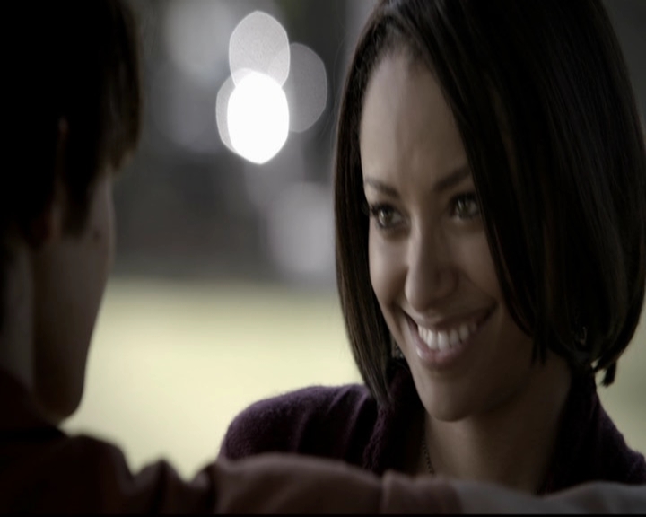 VampireDiariesWorld-dot-org_5x08DeadManOnCampus0278.jpg