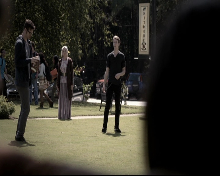 VampireDiariesWorld-dot-org_5x08DeadManOnCampus0284.jpg