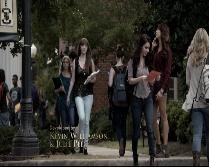 VampireDiariesWorld-dot-org_5x08DeadManOnCampus0335.jpg