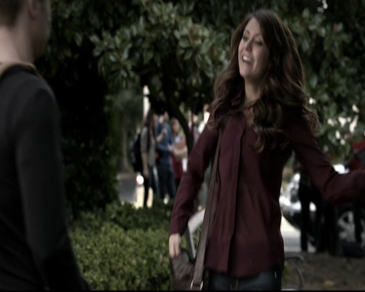 VampireDiariesWorld-dot-org_5x08DeadManOnCampus0342.jpg