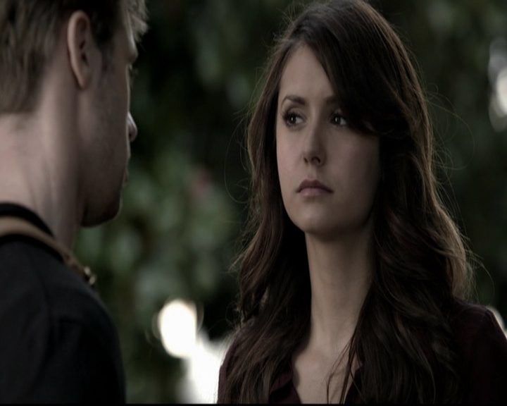 VampireDiariesWorld-dot-org_5x08DeadManOnCampus0353.jpg