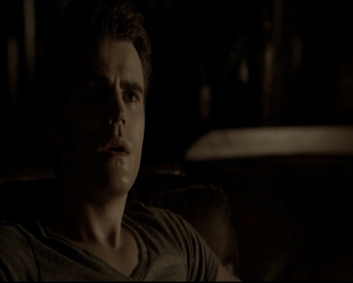 VampireDiariesWorld-dot-org_5x08DeadManOnCampus0430.jpg VampireDiariesWorld-dot-org_5x08DeadManOnCampus0430.jpg