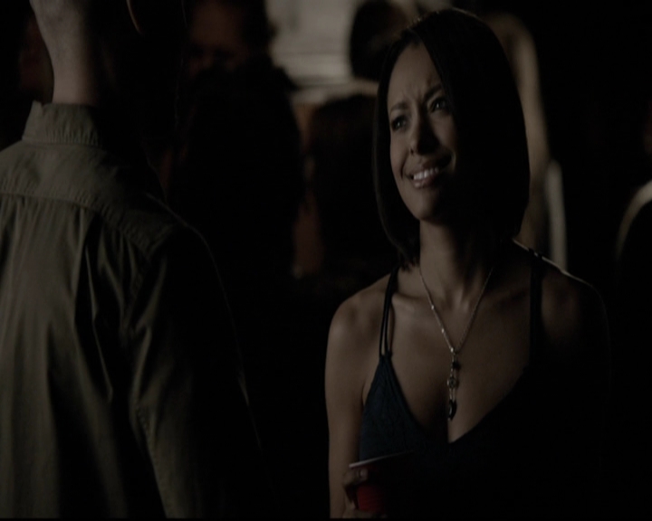 VampireDiariesWorld-dot-org_5x08DeadManOnCampus0890.jpg