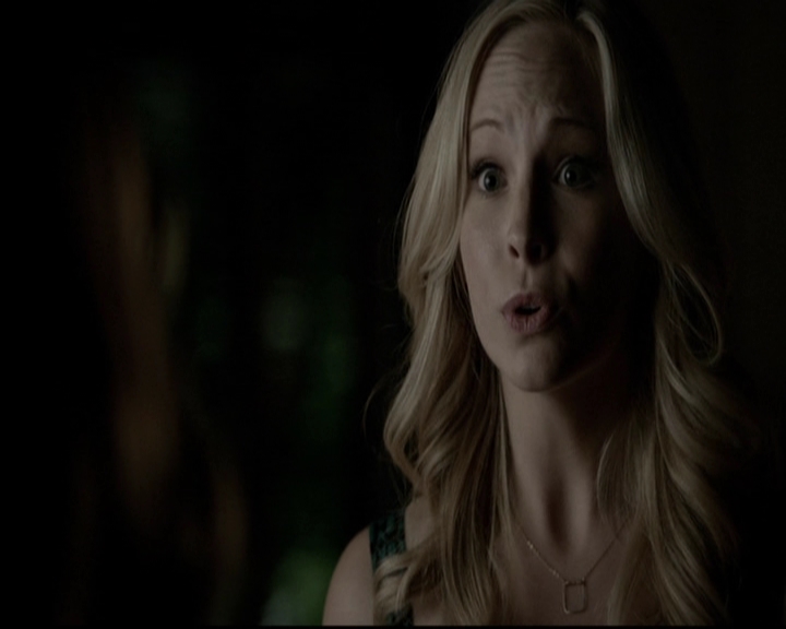 VampireDiariesWorld-dot-org_5x08DeadManOnCampus2190.jpg