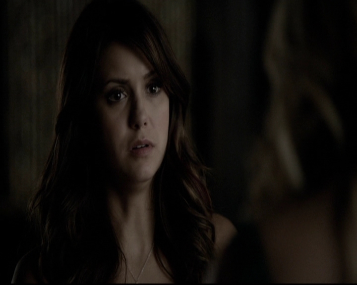 VampireDiariesWorld-dot-org_5x08DeadManOnCampus2198.jpg