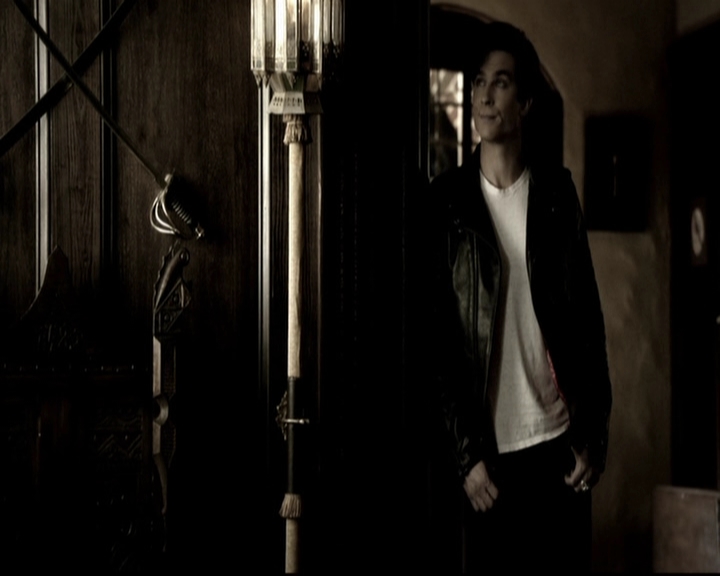 VampireDiariesWorld-dot-org_5x09TheCell0068.jpg