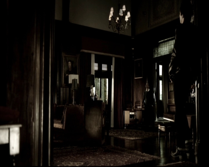 VampireDiariesWorld-dot-org_5x09TheCell0069.jpg