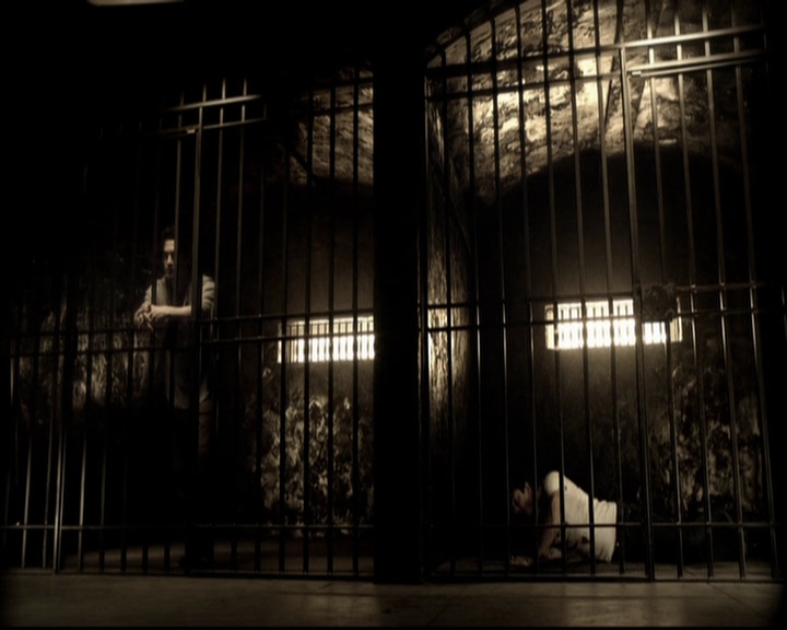 VampireDiariesWorld-dot-org_5x09TheCell1139.jpg