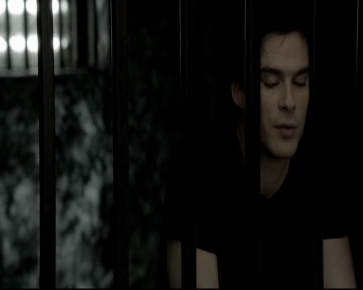 VampireDiariesWorld-dot-org_5x09TheCell1267.jpg