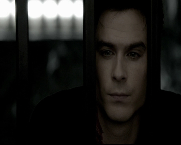 VampireDiariesWorld-dot-org_5x09TheCell1288.jpg