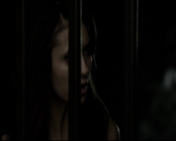 VampireDiariesWorld-dot-org_5x09TheCell1421.jpg