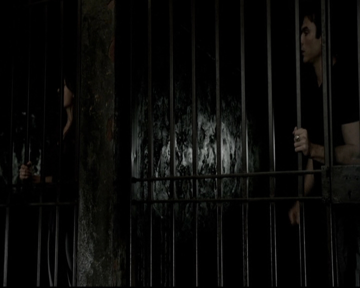 VampireDiariesWorld-dot-org_5x09TheCell1431.jpg