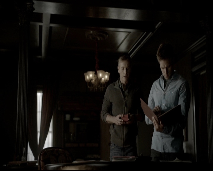 VampireDiariesWorld-dot-org_5x09TheCell1443.jpg